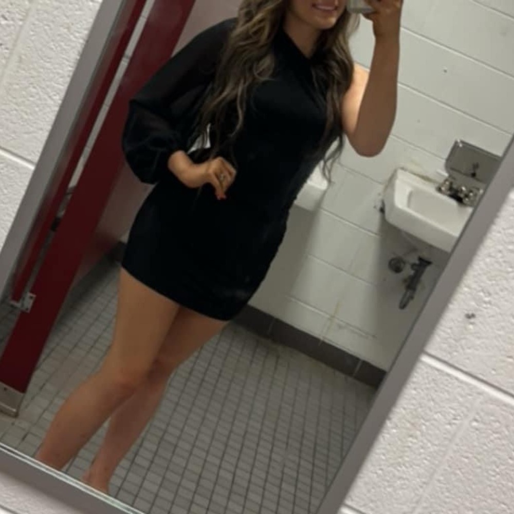 Hoco dress worn three hours size small